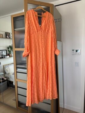 Women's Orange Long-Sleeve Midi Dress - Elegant Button Front